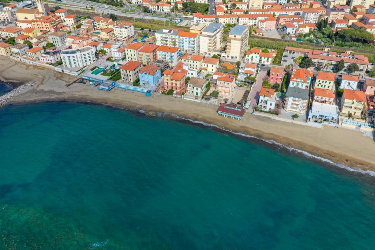 Апартаменты Casa Myconis 68Mq A Due Passi Dal Mare Di Сан-Винченцо Экстерьер фото